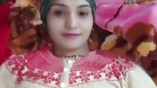 Sex relation with boyfriend behind husband, Indian Reshma bhabhi Sex Video enjoy with boyfriend