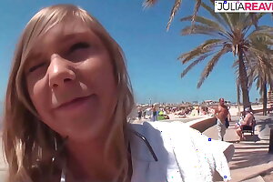 Auf Malle gedreht... Porno mit Ihrer Stieftocher